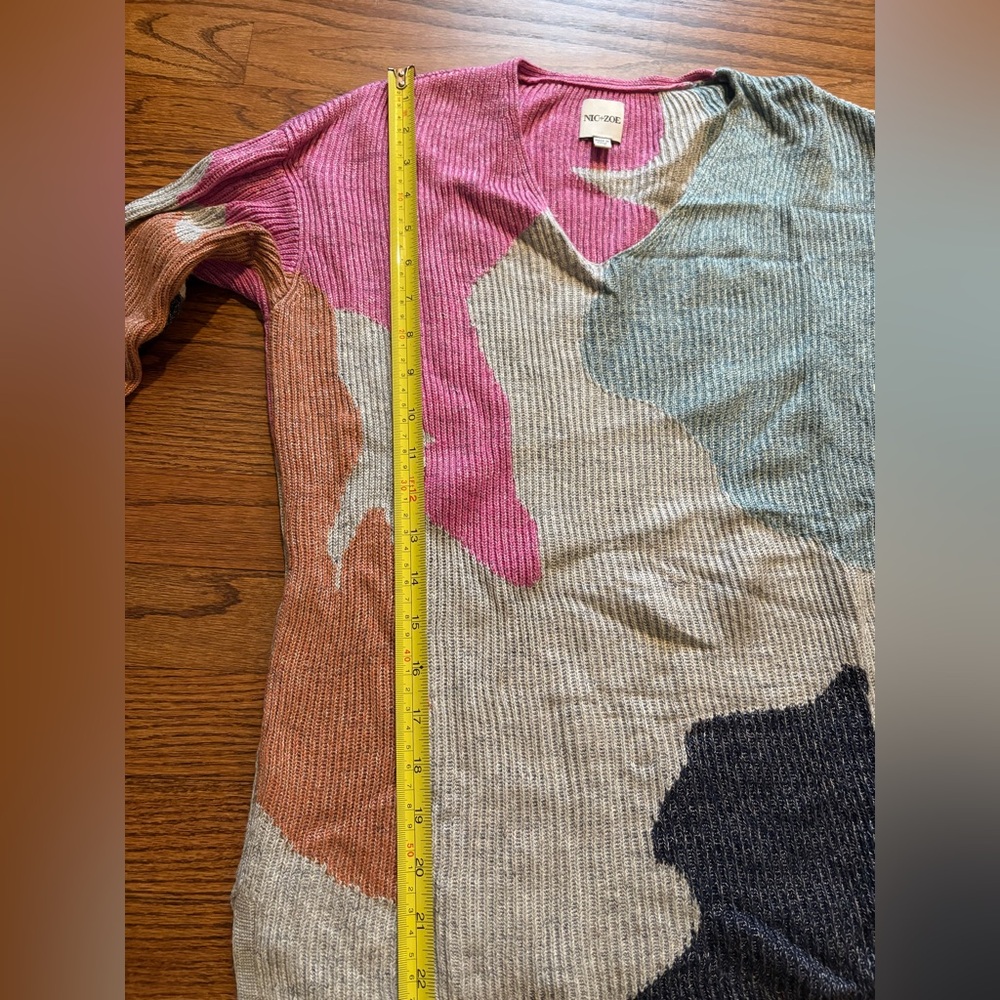 Colorful Patchwork Sweater - Picture 6 of 8